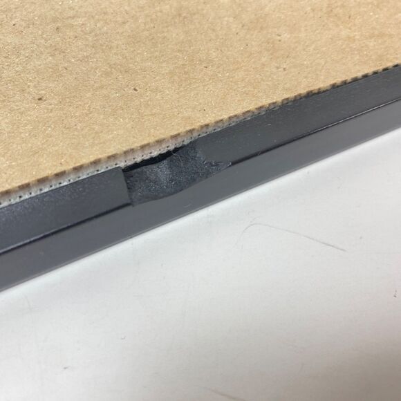 Vintage Needlepoint Girl At Beach Pastel Framed Glass 11"x9" Wall Hanging Decor - Picture 8 of 8